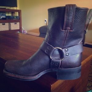 FRYE boots